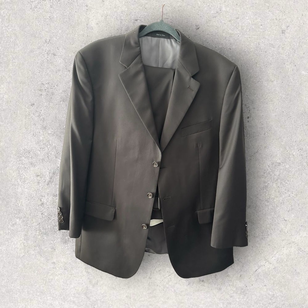 Ralph Lauren 2-piece suit 3-button black jacket & pants 44L jacket & 38 pants